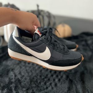 Nike Daybreak